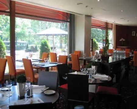 Scandic Park 4*