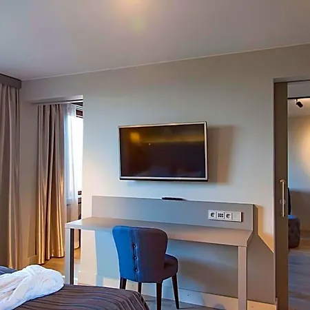 Scandic Park 4*