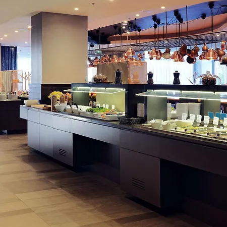 Otel Scandic Park 4*